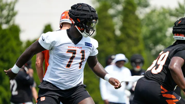 Amarius Mims - Cincinnati Bengals practicing