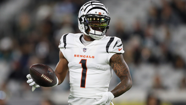 4b37fce8-e2a2-460b-b152-8aa93a1fdfff-medium16x9_BengalsJaguarsFootball9